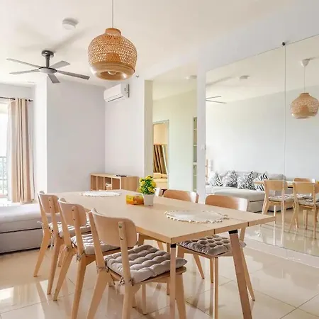 Suasana Residensi Damai Apartment Petaling Jaya Exterior photo