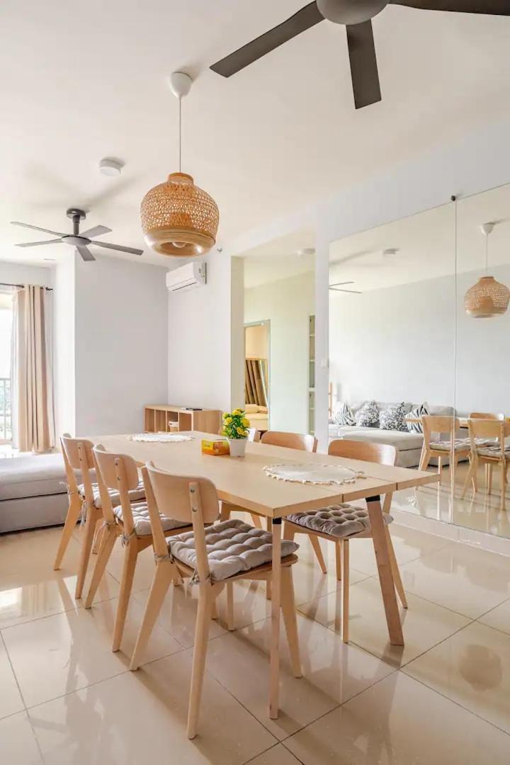 Apartment Suasana Residensi Damai Petaling Jaya