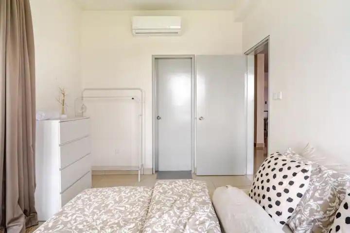 Suasana Residensi Damai Apartment *